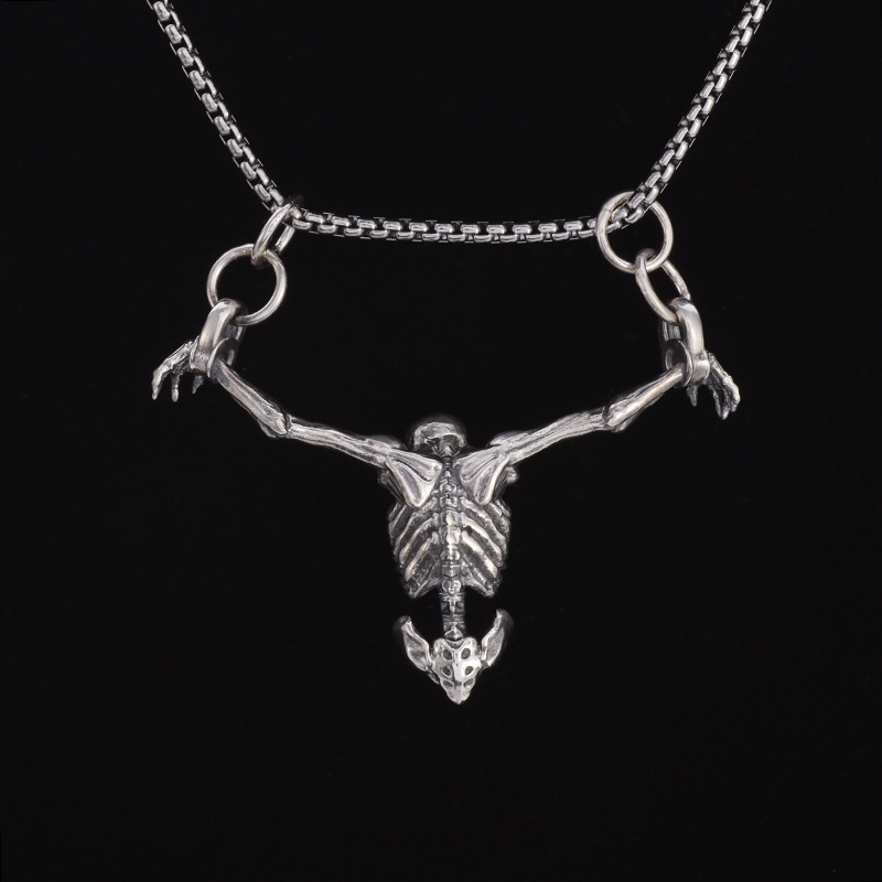 Collar con colgante de calaver - Quirky Vintage Fashion reseña y precio