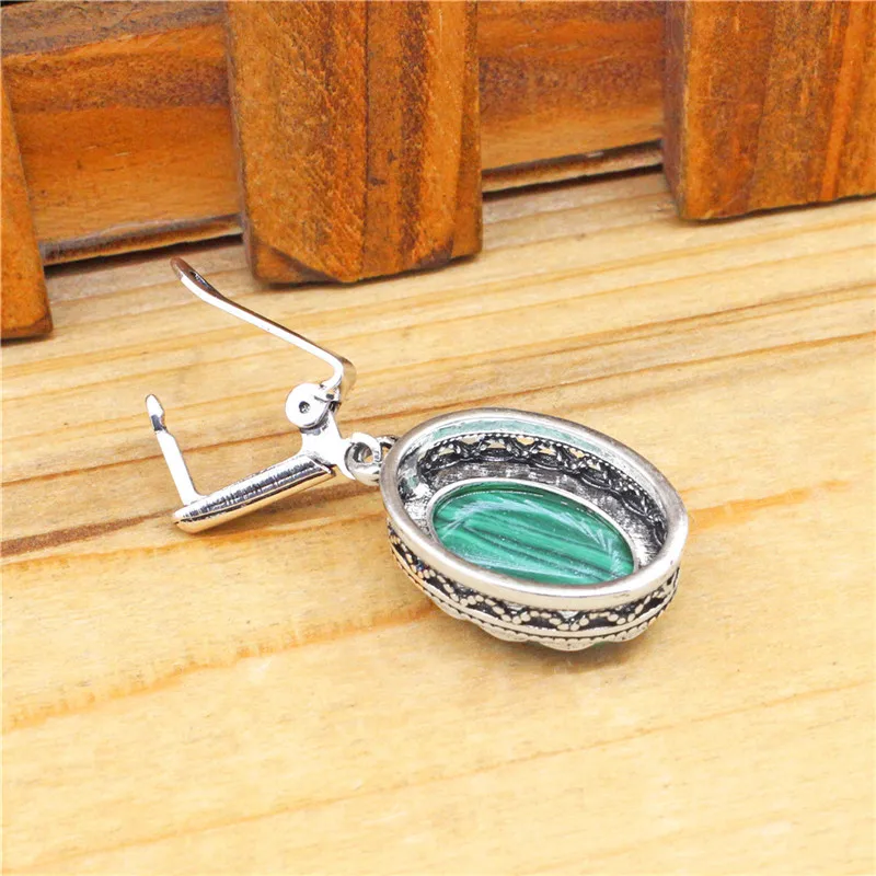 Flower Oval Malachite Dangle E - Vintage Fashion Look reseña y precio