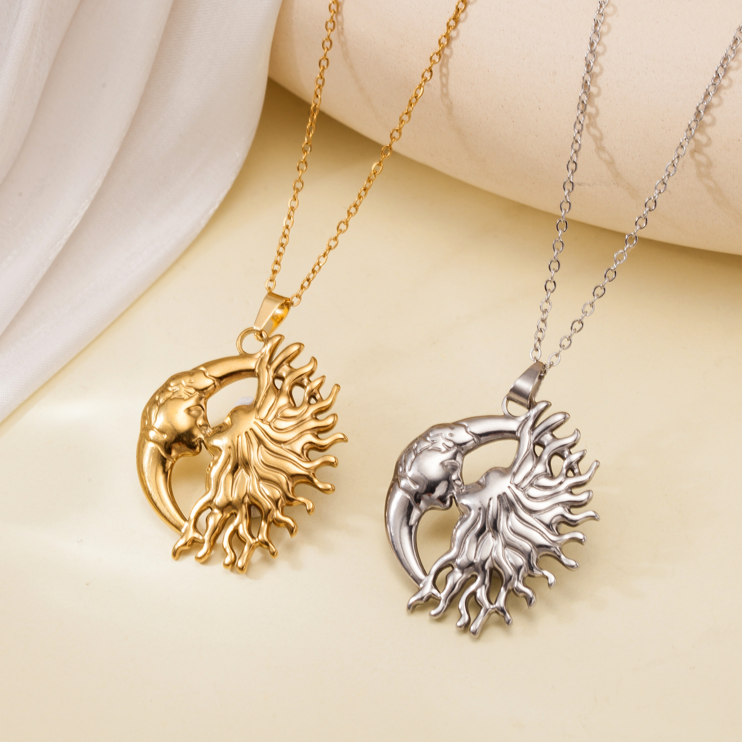 Collar de sol y luna para pare - Vintage Fashion Look reseña y precio